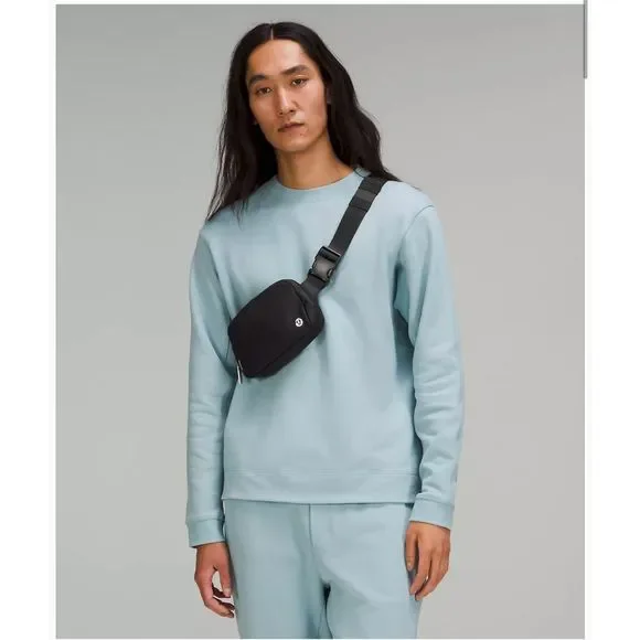 NWT Lululemon Everywhere Black Belt Bag
Sold Out Online - Picture 5 of 11